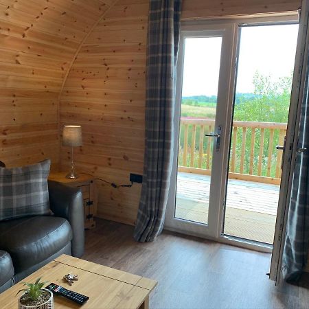Kelty Pond View Pod 3 With Private Hot Tub -Fife - Loch Leven - Lomond Hills 빌라 외부 사진
